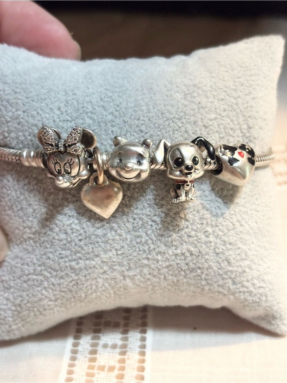 Disney Pandora Moments Pavé Minnie Mouse Clasp Snake Chain Bracelet with